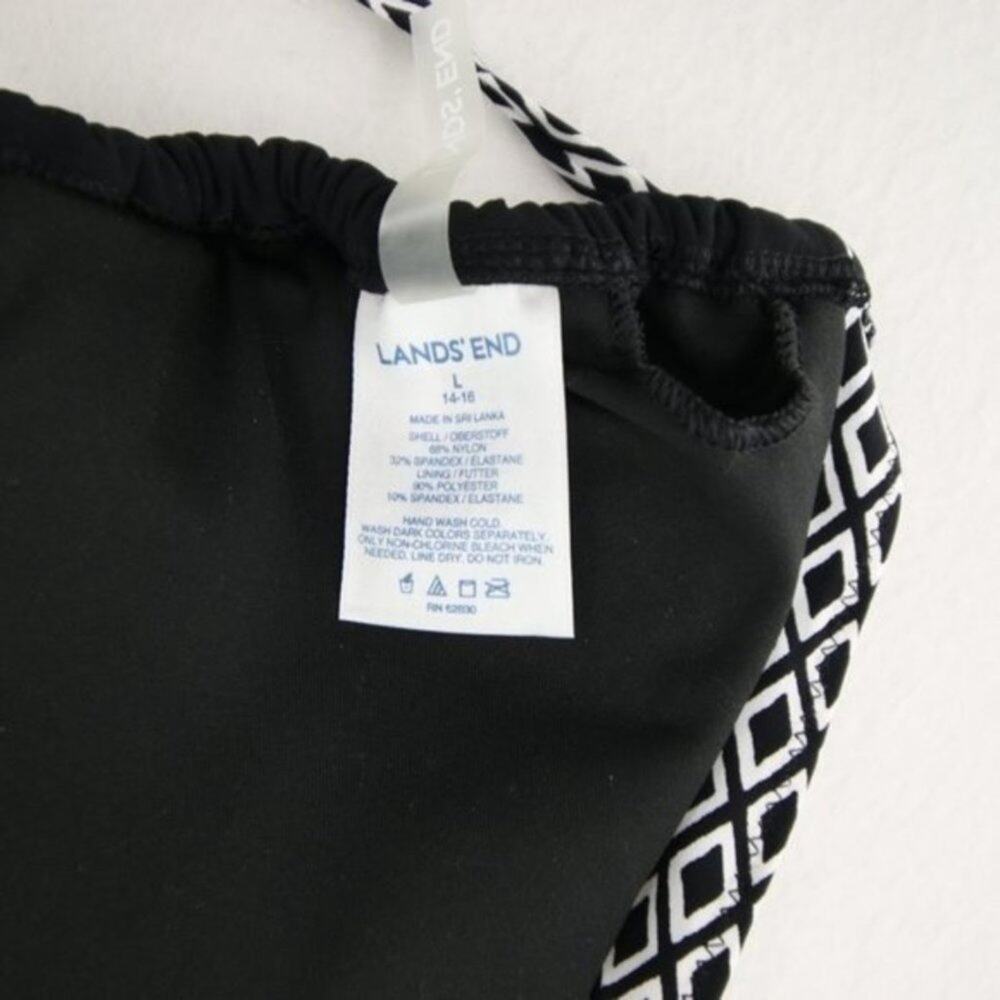 Lands End Black White Pattern Bikini Top Tassel NEW Size Large (14-16) - Picture 3 of 6